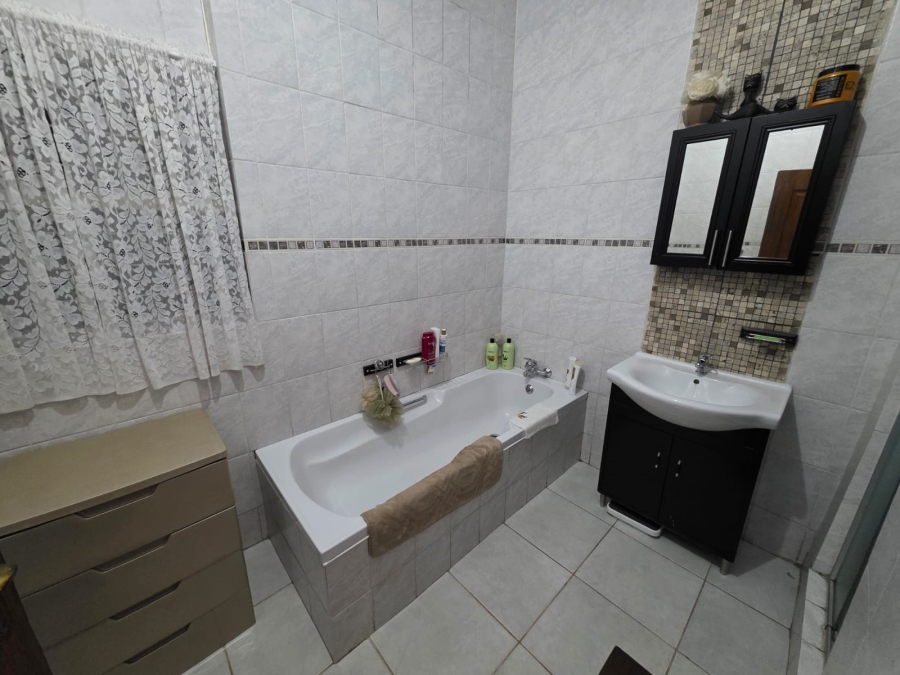 3 Bedroom Property for Sale in Sasolburg Ext 23 Free State